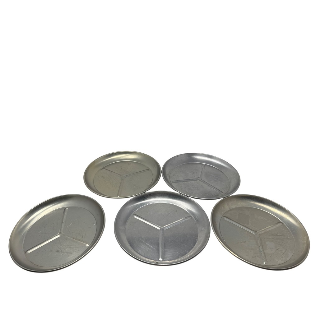 Vtg wfs japan lightweight Aluminum Divided Plates Set of 5 Round Camping 9in